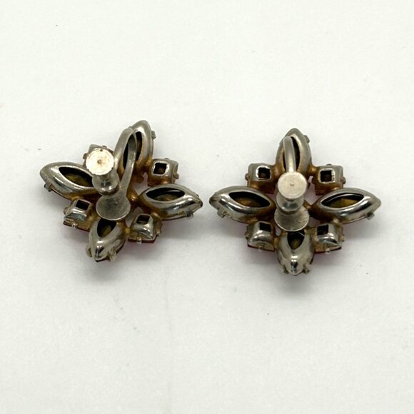 Vintage Floral Starburst Pink & Clear Rhinestone Silver-Tone Screw Back Earrings - Picture 7 of 8